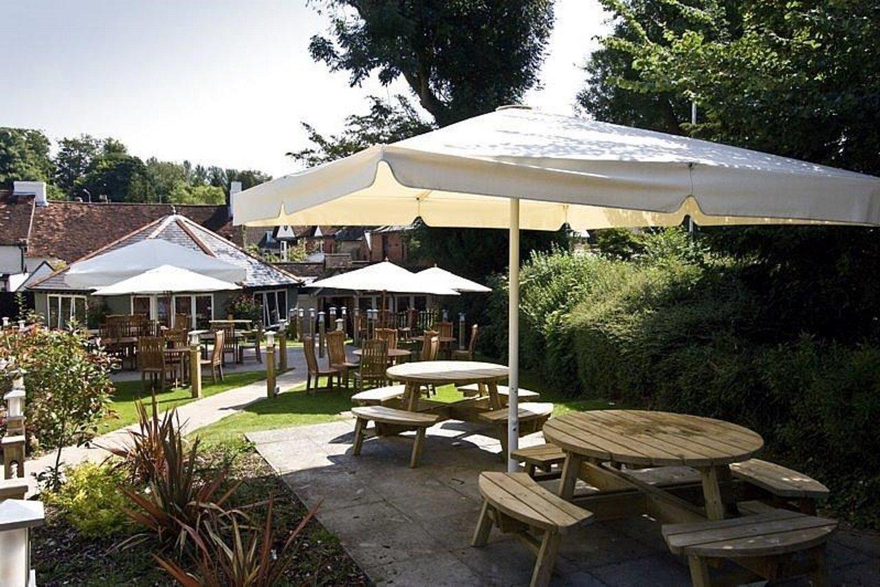 Premier Inn Portsmouth Horndean Exterior foto
